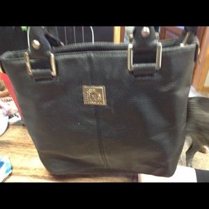 Anne Klein black purse